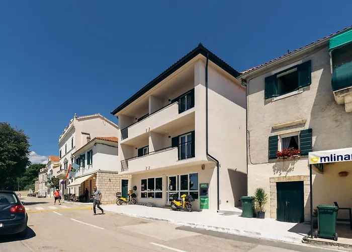 Boutique Rogovo Sveti Filip i Jakov